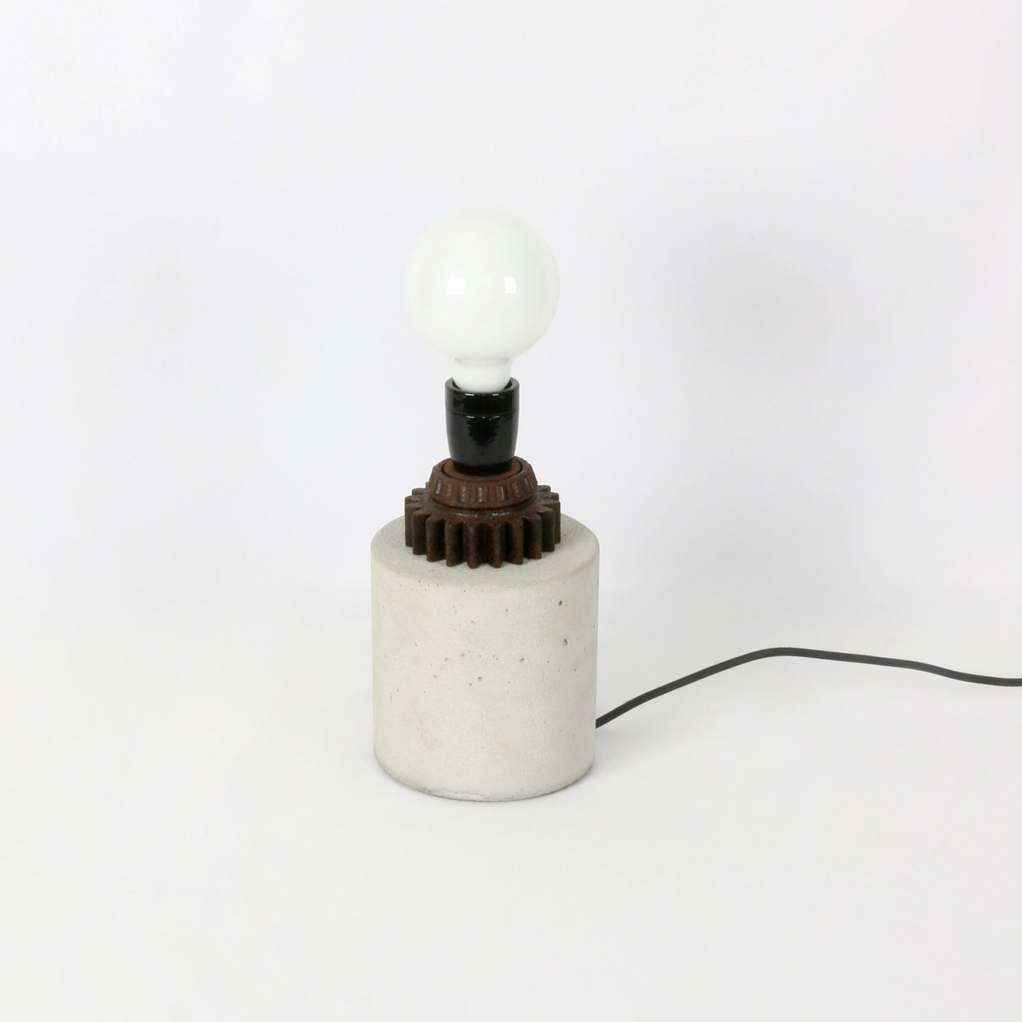 Luminária Concreta Luz Redonda 3