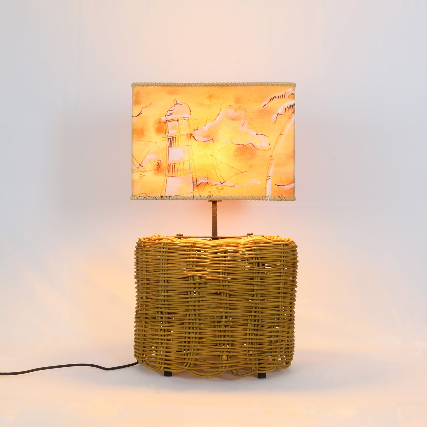 Luminária Caçuá no Mar