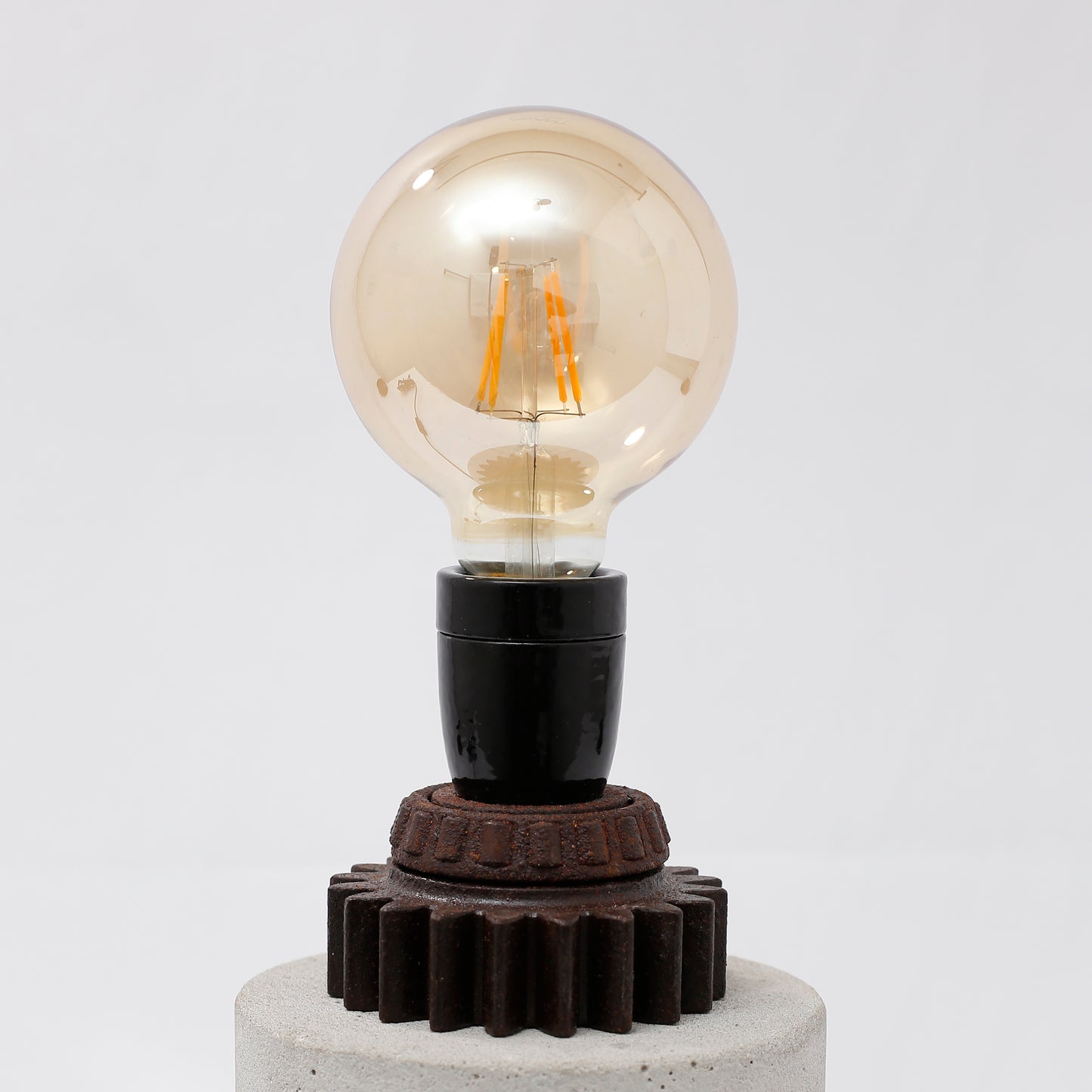 Luminária Concreta Luz Redonda 3